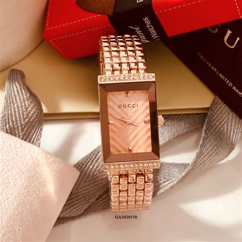 đồng hồ gucci nữ mặt chữ nhật